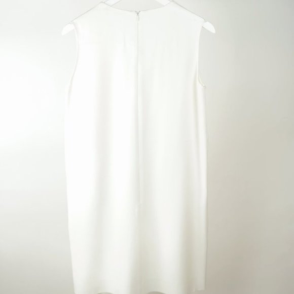 CHLOÉ Off White Tiered Crepe Shift Dress - Picture 3 of 8